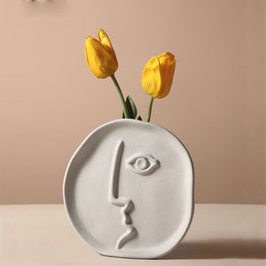 FACE SCULPTURE VASES