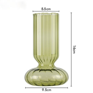 MINIMALISTIC GLASS VASES
