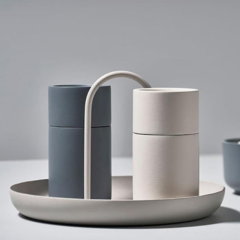 AMY ROUND DISPLAY TRAY