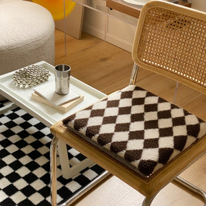 CHECKERED SEAT CUSHION